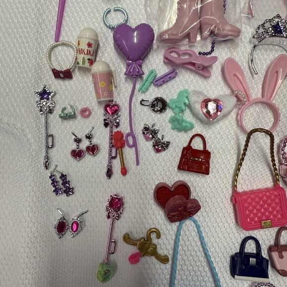 Licca Mimi Takara Doll 75+ Accessories Lot Shoes Purses Headbands Regular & Mini - Picture 3 of 16